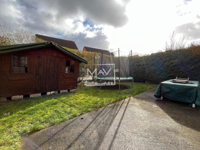 Maison - 98 m² - 4 pièces