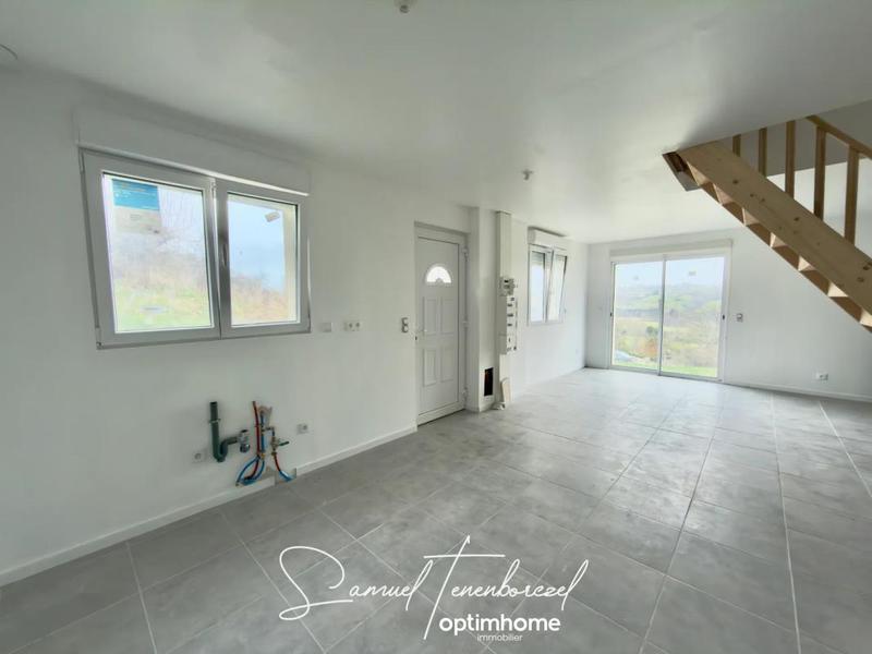 Propriété - 330 m² - 6 pièces