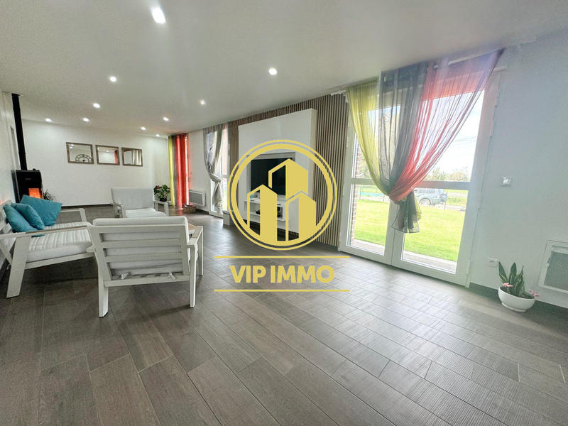 Maison - 180 m² - 5 pièces