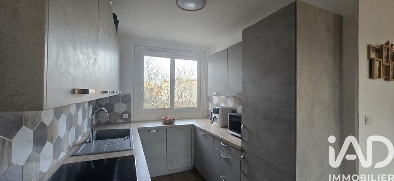 Maison - 140 m² - 8 pièces