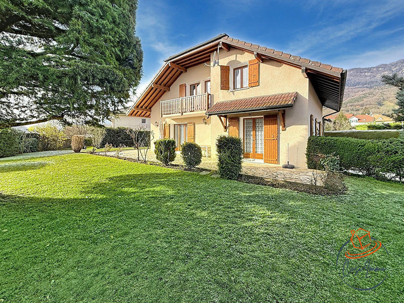 Maison - 175 m² - 5 pièces
