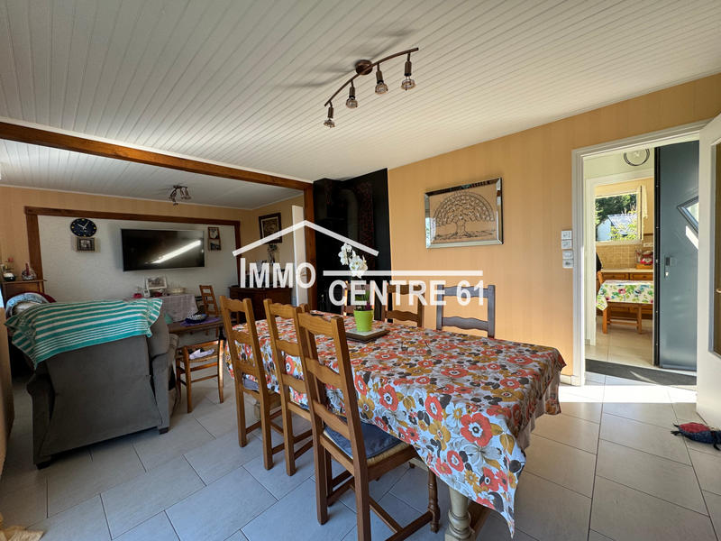 Maison - 170 m² - 6 pièces