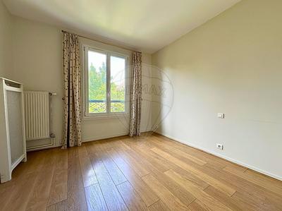 Appartement - 116 m² - 5 pièces