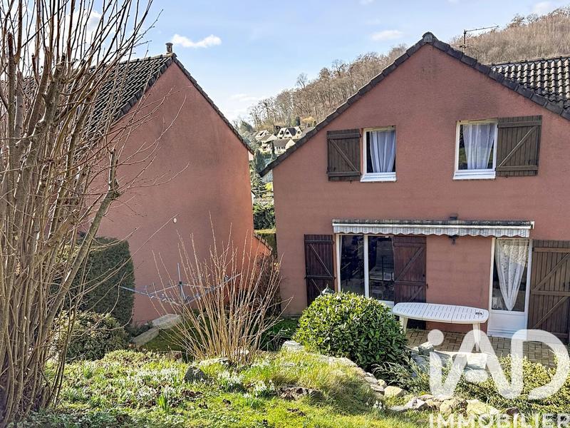 Maison - 88 m² - 4 pièces