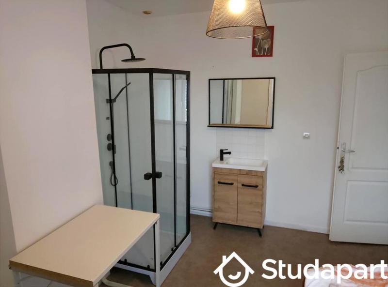 Maison - 11 m² - 1 pièce