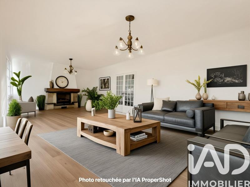 Maison - 140 m² - 6 pièces