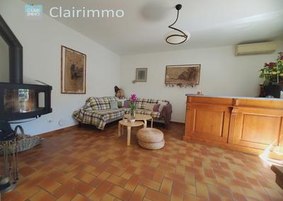 Maison - 121 m² - 5 pièces