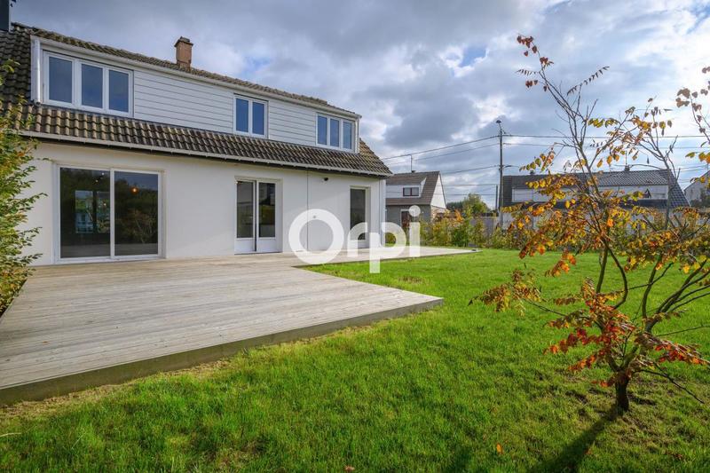 Maison - 98 m² - 5 pièces