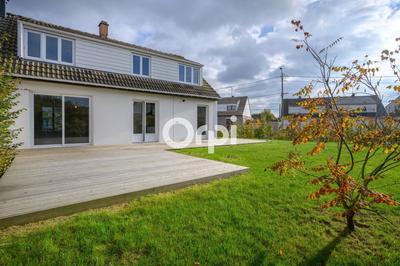 Maison - 98 m² - 5 pièces