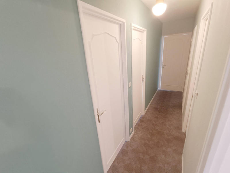 Appartement - 84 m² - 4 pièces