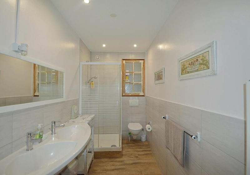 Demeure - 348 m² - 9 pièces