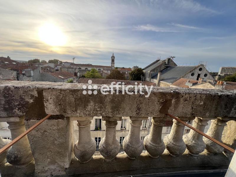 Appartement - 108 m² - 5 pièces