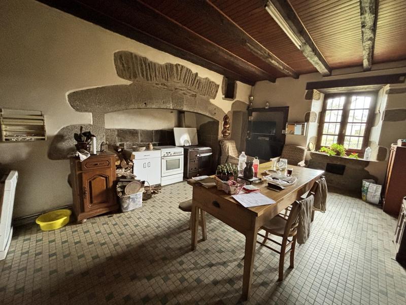 Maison - 186 m² - 8 pièces