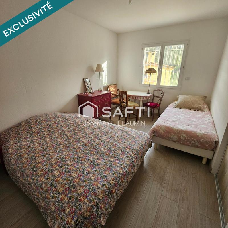 Maison - 251 m² - 7 pièces