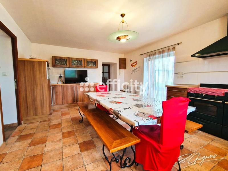 Maison de campagne - 273 m² - 7 pièces