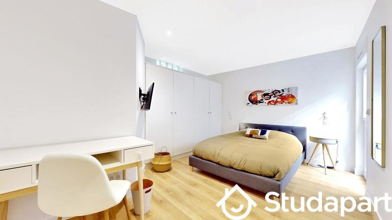 Chambre - 12 m² - 1 pièce