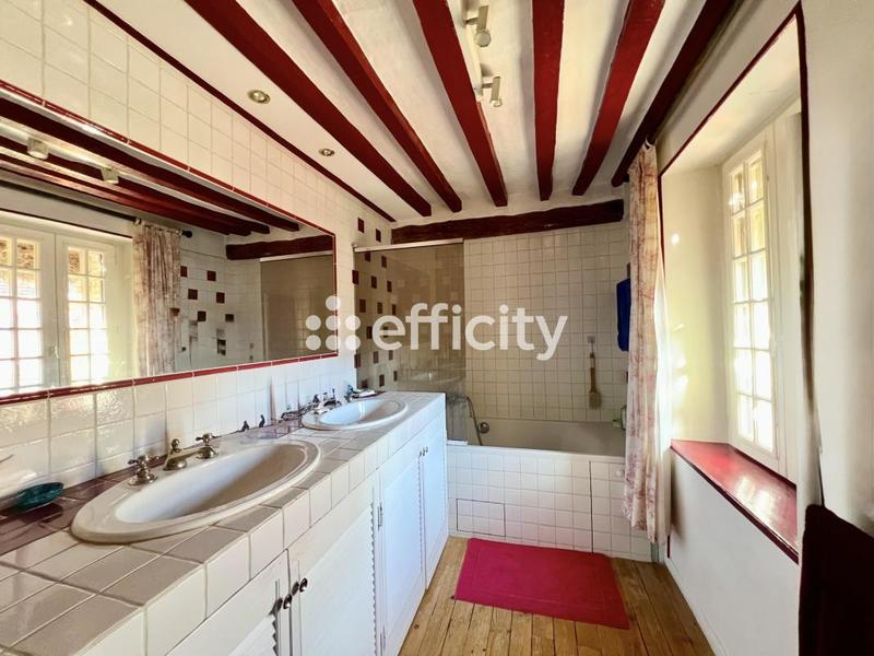 Longère - 220 m² - 9 pièces