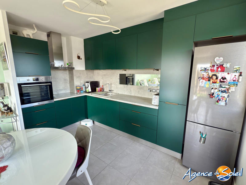 Appartement - 65 m² - 3 pièces