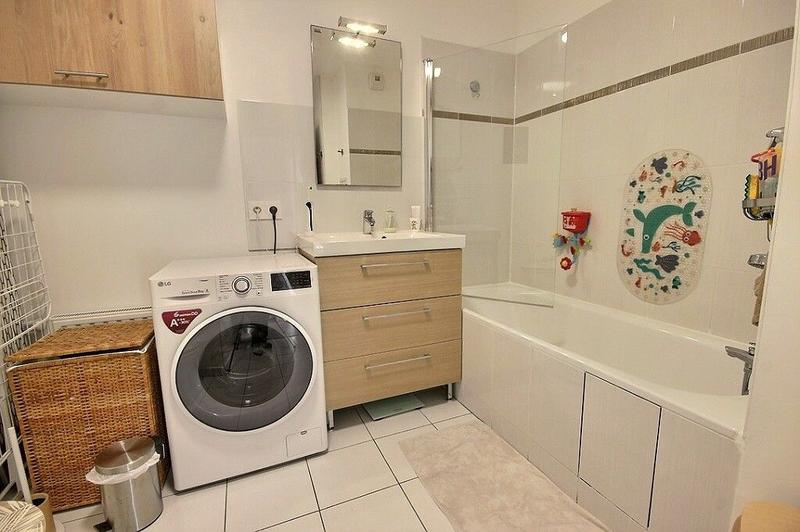 Appartement - 92 m² - 5 pièces