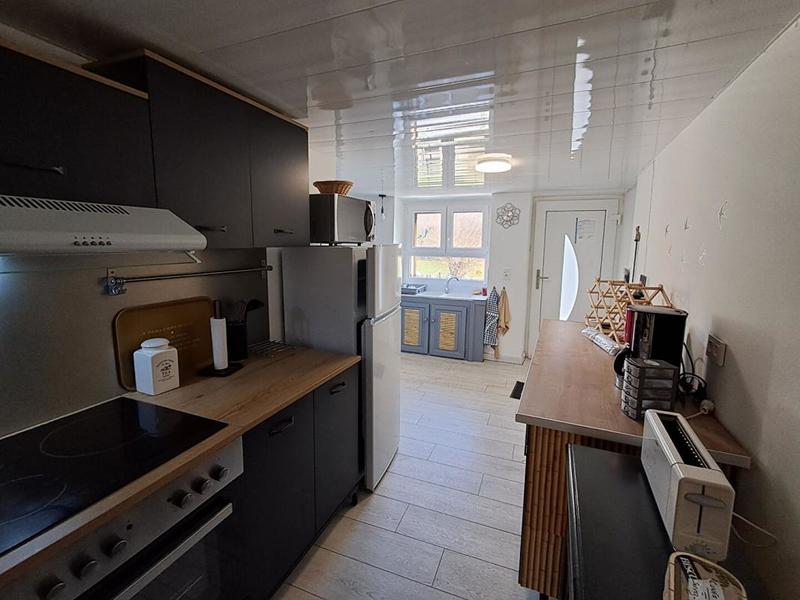 Maison - 155 m² - 9 pièces