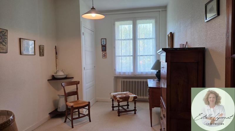 Maison - 322 m² - 13 pièces