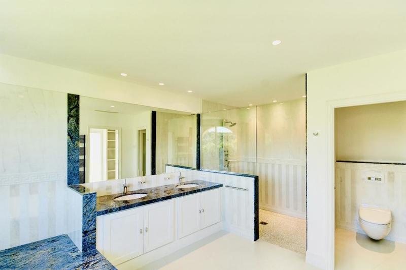 Villa - 540 m² - 13 pièces