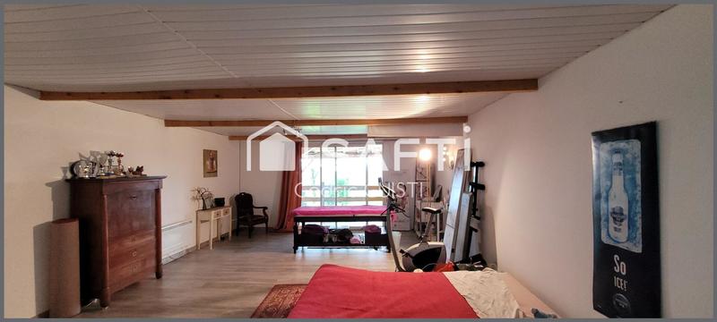 Maison - 240 m² - 5 pièces