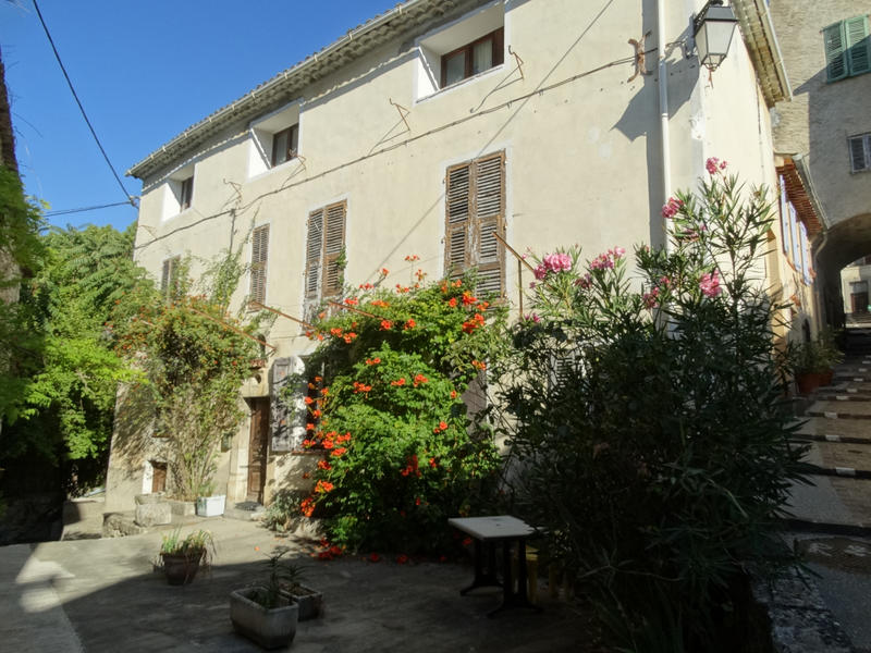 Appartement - 115 m² - 5 pièces