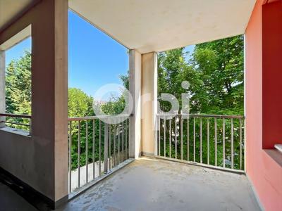 Appartement - 75 m² - 3 pièces