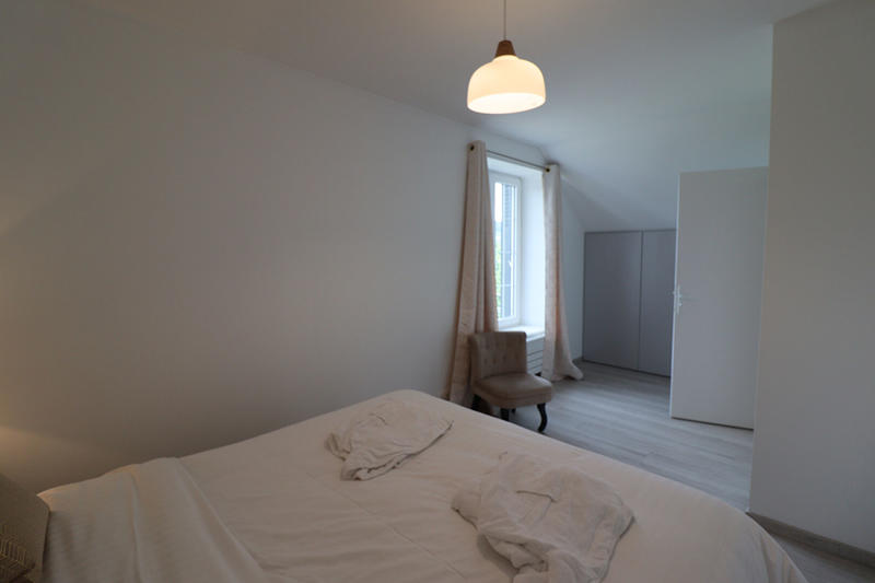 Maison - 227 m² - 9 pièces