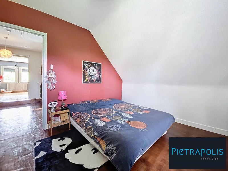 Maison - 157 m² - 7 pièces