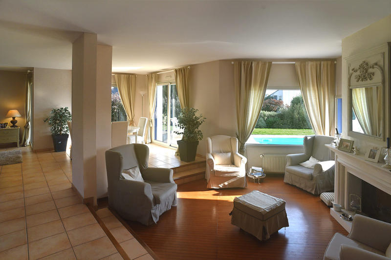 Maison - 182 m² - 6 pièces