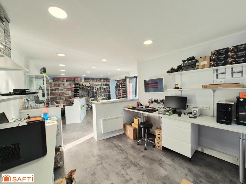 Local commercial - 109 m² - 3 pièces