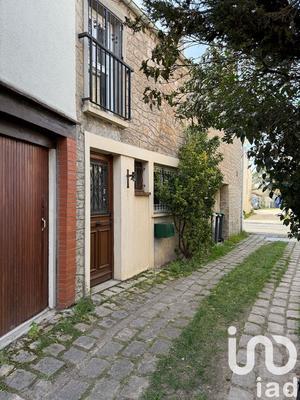 Maison de ville - 80 m² - 4 pièces