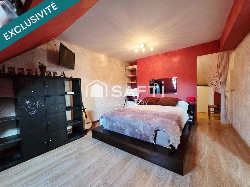 Maison - 175 m² - 10 pièces