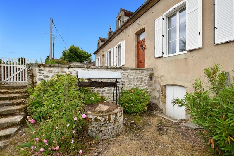 Propriété - 140 m² - 5 pièces