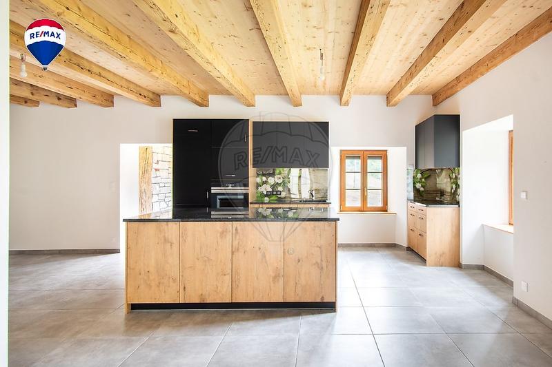 Immeuble - 477 m² - 15 pièces