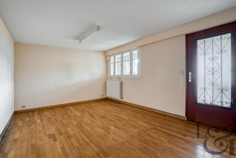 Maison - 169 m² - 7 pièces