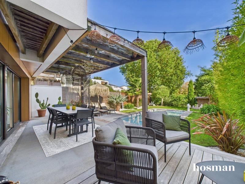 Maison - 132 m² - 5 pièces