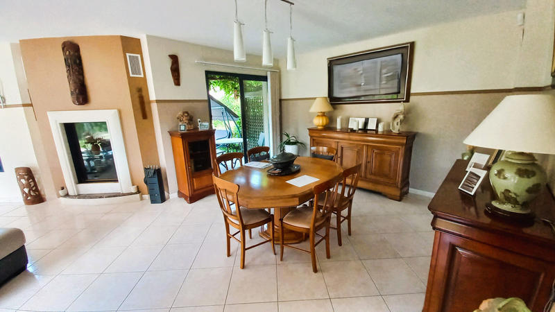 Maison - 170 m² - 7 pièces