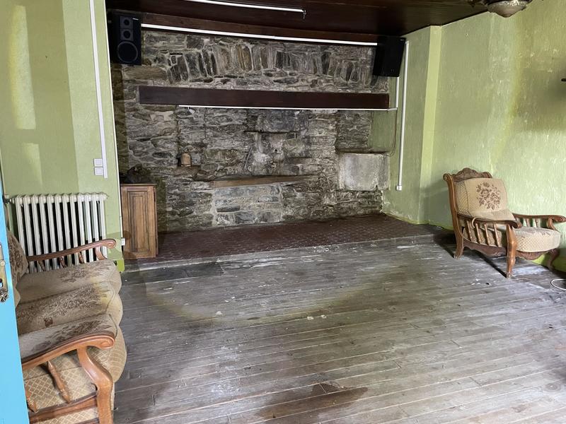 Maison - 200 m² - 7 pièces