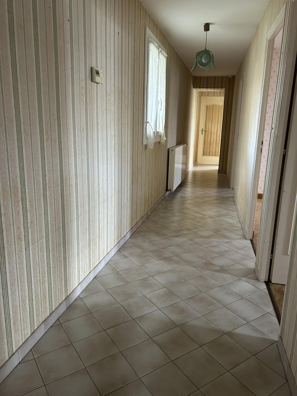 Maison - 110 m² - 4 pièces