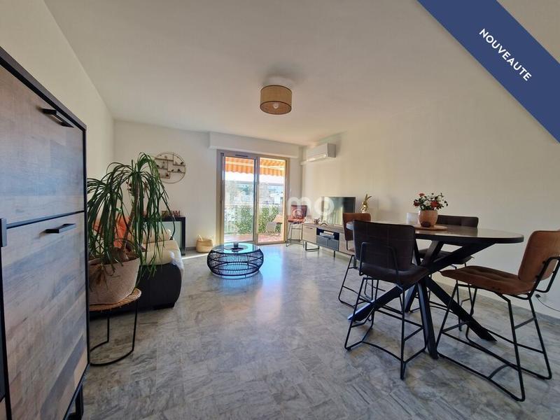 Appartement - 85 m² - 4 pièces