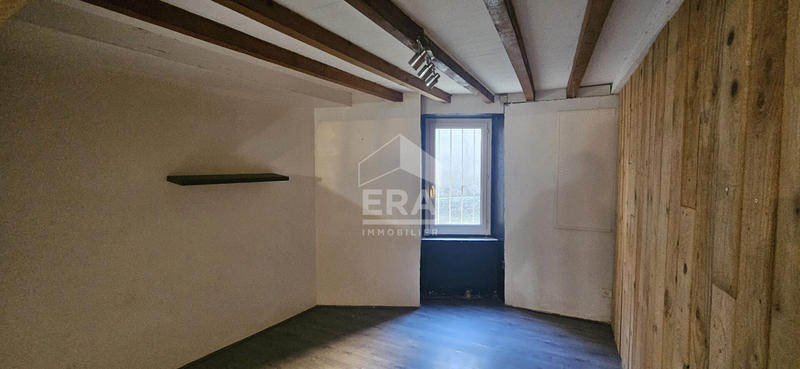 Maison - 75 m² - 5 pièces