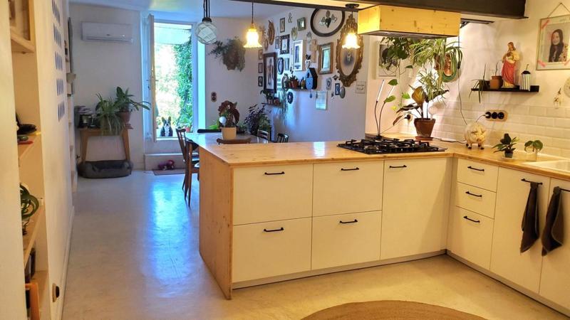 Maison de village - 140 m² - 8 pièces