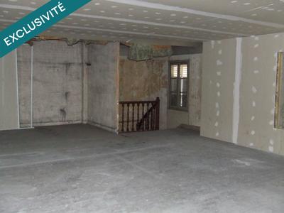 Maison de ville - 202 m² - 8 pièces