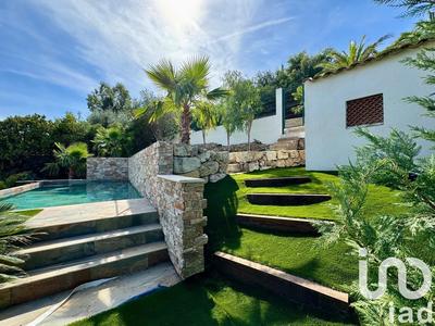 Maison - 160 m² - 5 pièces