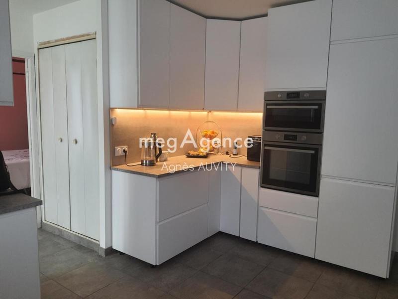 Maison ancienne - 180 m² - 6 pièces