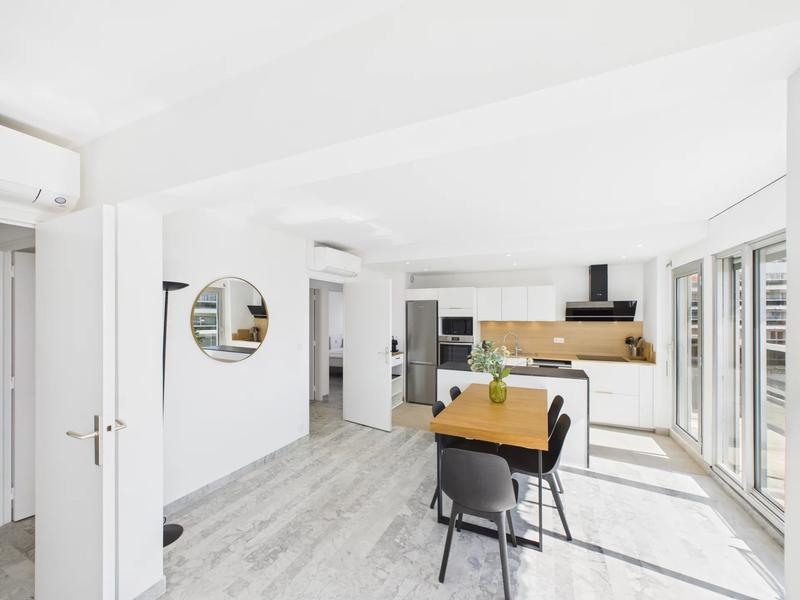 Appartement - 83 m² - 4 pièces