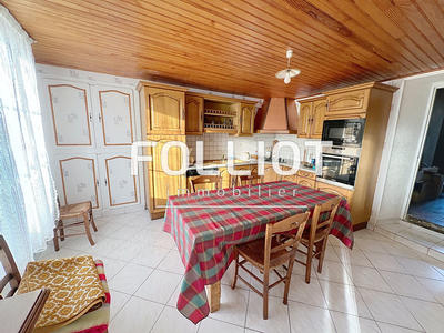 Maison - 97 m² - 5 pièces